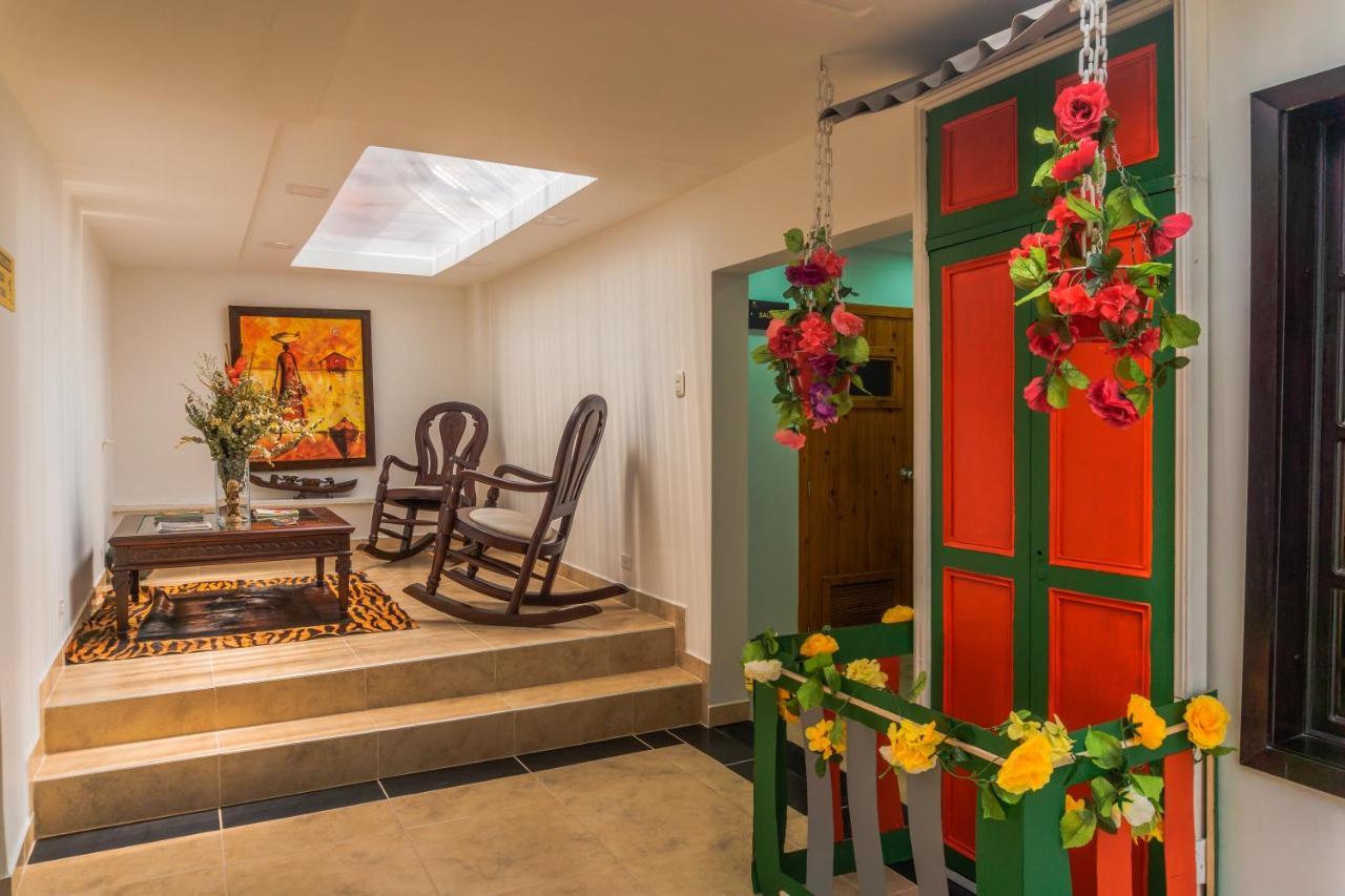 Hotel Alamos Del Parque Перейра Екстер'єр фото