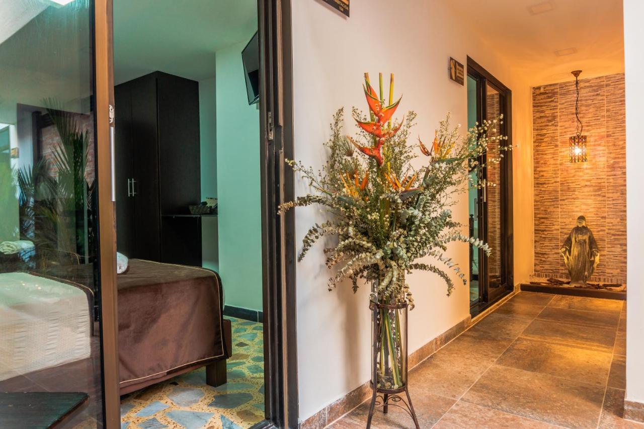 Hotel Alamos Del Parque Перейра Екстер'єр фото